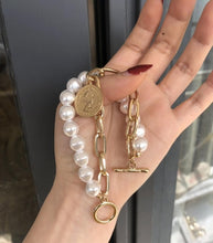 Load image into Gallery viewer, HUANZHI 2019 New Baroque Irregular Imitation Pearls Gold Metal Link Chain Bracelets for Women Girl Summer Party Jewelry