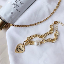 Load image into Gallery viewer, HUANZHI 2019 New Baroque Irregular Imitation Pearls Gold Metal Link Chain Bracelets for Women Girl Summer Party Jewelry